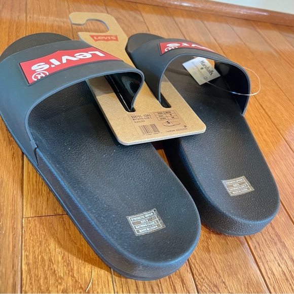 LEVIS Mens Batwing Slide 2 Black & Red Synthetic Upper Slippers Logo Size: 11,12 - Picture 10 of 15